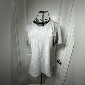 Nike Heather Gray‎ Tee